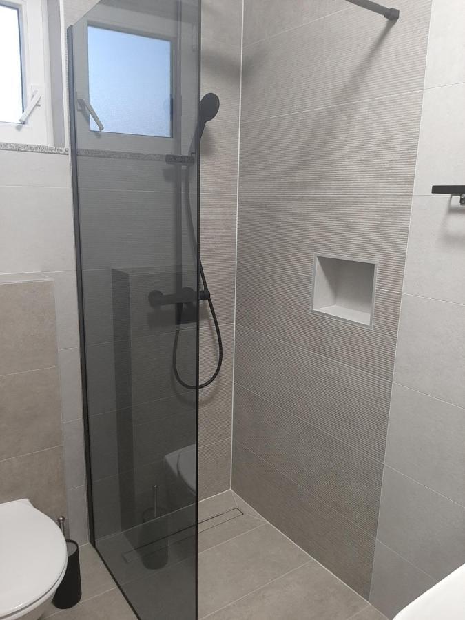 Apartman Mate Лопар Экстерьер фото