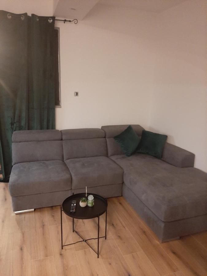 Apartman Mate Лопар Экстерьер фото