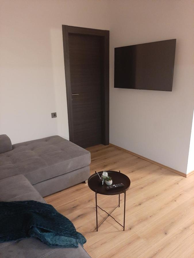 Apartman Mate Лопар Экстерьер фото